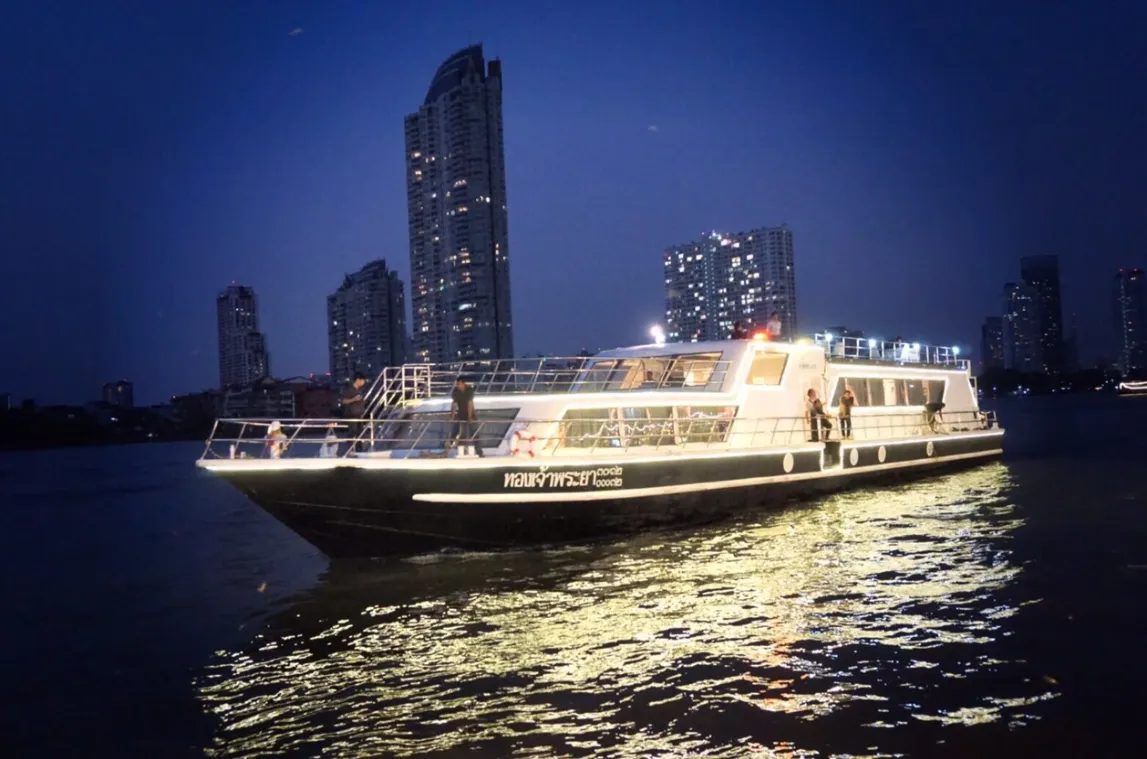 Thong Chaophraya Boat Service1 (1)